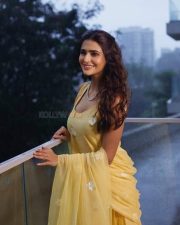Gorgeous Prakriti Pavani in a Yellow Kurta Photos 02