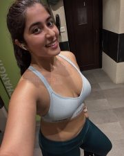 Hot Nikita Sharma Gym Workout Photos 01
