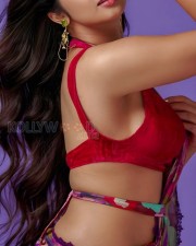 Nadikalil Sundari Yamuna Actress Pragya Nagra Sexy Photos 02