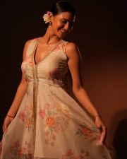 Sexy Prakriti Pavani in a Floral Dress Pictures 03