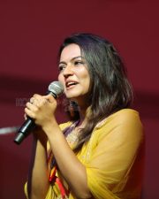 Dada Movie Heroine Aparna Das Pictures 02