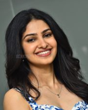 Heroine Manasa Varanasi at Couple Friendly Interview Pictures 26