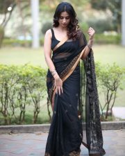 Actress Shashika Tickoo at Padmavyuhamlo Chakradhari Movie Title and First Look Launch Pictures 27