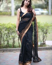 Actress Shashika Tickoo at Padmavyuhamlo Chakradhari Movie Title and First Look Launch Pictures 29