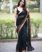 Actress Shashika Tickoo at Padmavyuhamlo Chakradhari Movie Title and First Look Launch Pictures 30