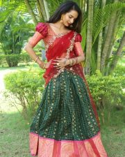 Actress Sreelu at Kotha Rangula Prapancham Movie Teaser Launch Pictures 02