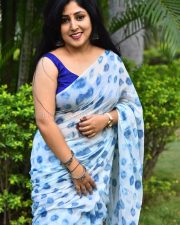 Actress Praneekaanvikaa at Market Mahalakshmi Movie Trailer launch Photos20