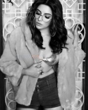 Film Actress Shama Sikander Photos 01 Film Actress Shama Sikander Photos 01