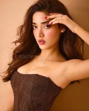 Ginny Wedss Sunny 2 Actress Medha Shankr in a Strapless Floor Length Shimmering Gown Pictures 02