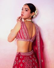 Glamorous Actress Medha Shankr in a Red Embroidered Lehenga Choli Photos 04 Glamorous Actress Medha Shankr in a Red Embroidered Lehenga Choli Photos 04