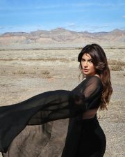 Gorgeous Shama Sikandar in a Black Sheer Saree with a Halter Neck Sleeveless Blouse Pictures 02
