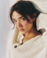 Sexy Medha Shankr in an Off Shoulder Cream Textured Knit Sweater Photos 06 Sexy Medha Shankr in an Off Shoulder Cream Textured Knit Sweater Photos 06
