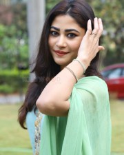 Actress Soniya Bansal at Roti Kapada Romance Movie Press Meet Pictures 13