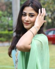 Actress Soniya Bansal at Roti Kapada Romance Movie Press Meet Pictures 13