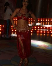 Bollywood Actress Amisha Patel At Akatai Movie Special Song Shooting Photos 02