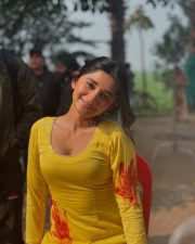 Cute Kanika Mann in a Yellow Kurti Photos 03