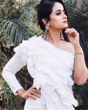 Kannada Actress Chaitra Vasudevan Stills 01