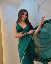 Naagin 7 Actress Kanika Mann in a Vibrant Emerald Green Saree with a Matching Sleeveless Blouse with Plunging Cleavage Neckline Photos 03 Naagin 7 Actress Kanika Mann in a Vibrant Emerald Green Saree with a Matching Sleeveless Blouse with Plunging Cleavage Neckline Photos 03