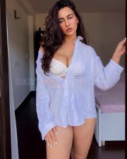 Sensual Megha Shukla Cleavage in a Open White Linen Shirt Photos 05 Sensual Megha Shukla Cleavage in a Open White Linen Shirt Photos 05