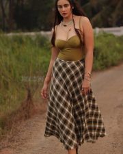 Sensuous and Gorgeous Megha Shukla Sexy Photoshoot Stills 16