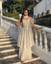 Sexy Kanika Mann in an Embroidered Ivory Anarkali Suit Photos 02