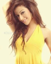 TV Actress Sunayana Fozdar Photos 01