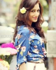 TV Actress Sunayana Fozdar Photos 08