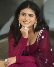 Actress Kavya Ramesh at Nachinavadu Trailer Launch Pictures 12