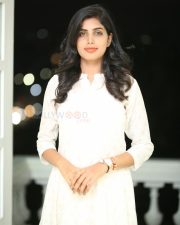 Actress Navami Gayak at Nidurinchu Jahapana Movie Poster Launch Photos 13