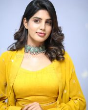 Actress Navami Gayak at OMG O Manchi Ghost Movie Pre Release Event Photos 05