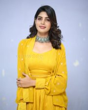 Actress Navami Gayak at OMG O Manchi Ghost Movie Pre Release Event Photos 14