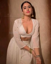 Missamma Actress Shobhita Rana in a Sleeveless V Neck Deep Cleavage Top with a Sharara Pants Photos 02 Missamma Actress Shobhita Rana in a Sleeveless V Neck Deep Cleavage Top with a Sharara Pants Photos 02