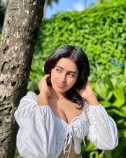 Sexy Shobhita Rana Goa Holiday Pictures 04