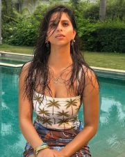 Stylish Suhana Khan Pictures 01