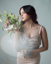 Tarak Mehta Ka Ooltah Chashmah Actress Palak Sindhwani in a Pastel Sleeveless Dress Pictures 03