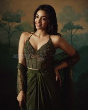 Mesmerizing Actress Preity Mukhundhan in a Olive Green Halter Corset Top Photos 01 Mesmerizing Actress Preity Mukhundhan in a Olive Green Halter Corset Top Photos 01