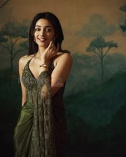 Mesmerizing Actress Preity Mukhundhan in a Olive Green Halter Corset Top Photos 03
