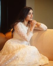 Gorgeous Bhagyashri Borse in a Cream Anarkali Gown Photos 02