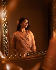 Gorgeous Bhagyashri Borse in a Spice Orange Organza Saree with a Matching Sleeveless Chanderi Blouse Pictures 03