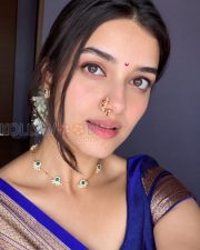 Graceful Actress Bhagyashri Borse in a Blue Silk Paithani Saree Photos 03 Graceful Actress Bhagyashri Borse in a Blue Silk Paithani Saree Photos 03