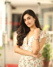Heroine Bhagyashri Borse at Andhra King Taluka Interview Pictures 28