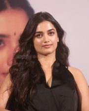 Heroine Bhagyashri Borse at Kaantha Success Meet Photos 09