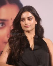 Heroine Bhagyashri Borse at Kaantha Success Meet Photos 10