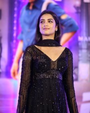 Heroine Bhagyashri Borse at Mr Bachchan Trailer Launch Event Photos 12