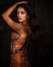 Lenin Heroine Bhagyashri Borse in a Mustard Yellow V Nect Corset Blouse with a Matching Silk Lehenga Skirt Photos 03
