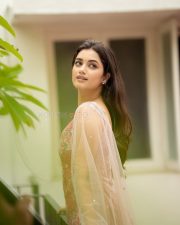 Style Queen Bhagyashri Borse in a Light Pink Sleeveless Embellished Kurta with a Sheer Dupatta Photos 03 Style Queen Bhagyashri Borse in a Light Pink Sleeveless Embellished Kurta with a Sheer Dupatta Photos 03