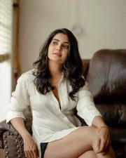 Actress Madhuri Jain Sexy Pictures 03