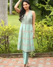 Actress Manisha Kandkur at Bhale Unnade Movie Press Meet Pictures 04