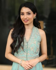 Actress Manisha Kandkur at Bhale Unnade Movie Press Meet Pictures 07