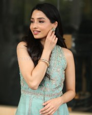 Actress Manisha Kandkur at Bhale Unnade Movie Press Meet Pictures 08